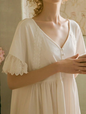 White Cotton Sweet Soft & Loose Women's Nightgown
