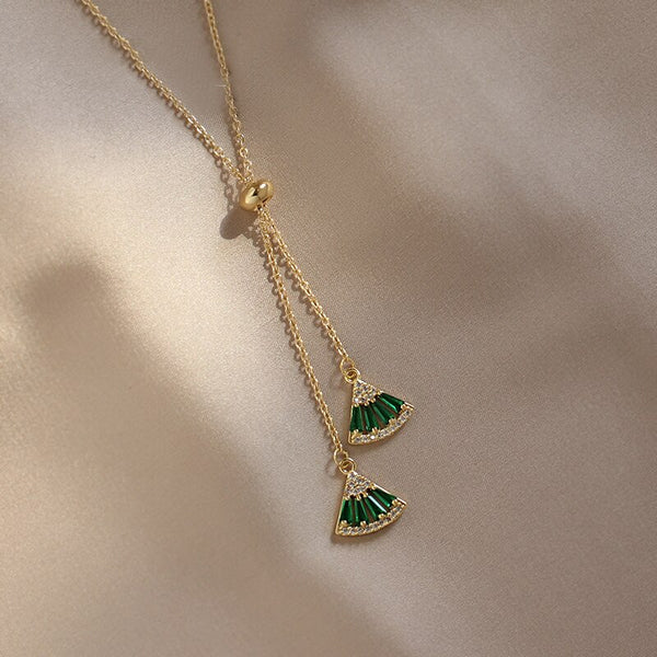 2021 New Classic Green Crystal Fan Pendant Necklace For Woman Fashion