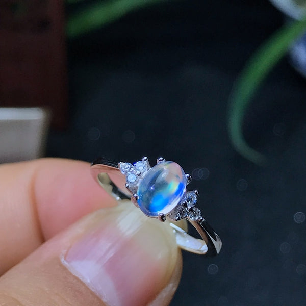 925 Silver Natural Blue Moonstone lady ring glass quality is