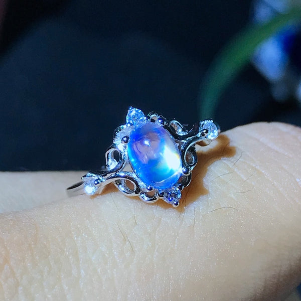 925 Silver Natural Blue Moonstone lady ring glass quality is