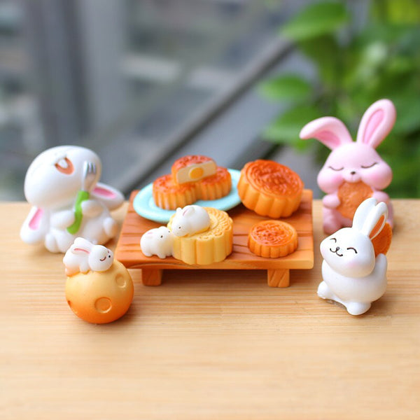 BAIUFOR Miniature Fairy Garden Anime Figures Cute Rabbits Micro