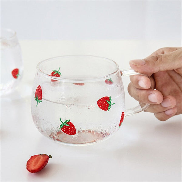 European Heat Resistant Cute Strawberry Glass Milk Tea Cup with Handle