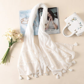 KL1106 White beach tassel lace embroider tippet women fashion pashmina