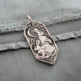 Listen to the Moon Silver Color Rabbit Hares Pendant Necklace