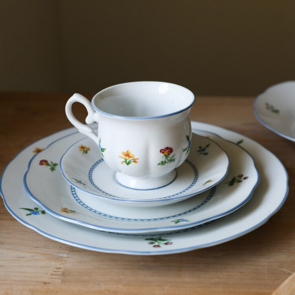 Old Porcelain Retro Blue Edge Floral 10 Inch Plate /8 Inch Deep