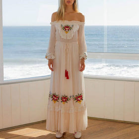 Flow me to the flowers Maxi Dress