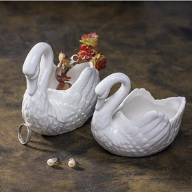 White Porcelain Swan Christmas Gift Table Decor Small Plant Pot Swan