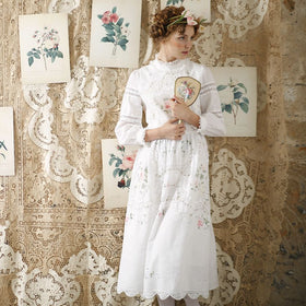 Women Vintage SpringAutumn Elegant Cotton White Long Ladies Retro